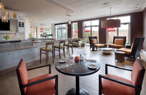 Hilton Garden Inn Montreal Airport , QC H4T 1E7 near Montreal-Pierre Elliott Trudeau Int. Airport View Point 8