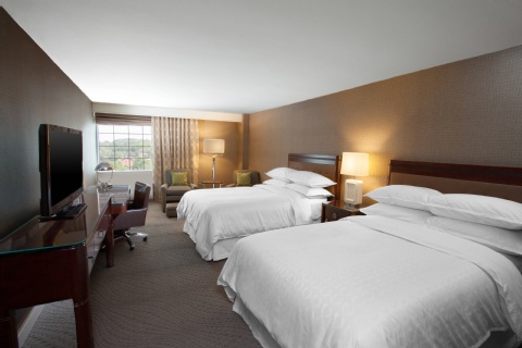 Sheraton Pittsburgh Airport Hotel , PA 15108 near Pittsburgh International Airport View Point 25