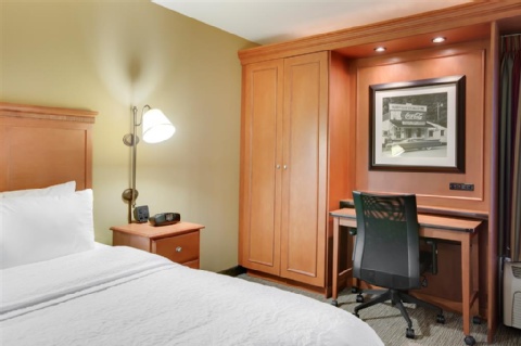 Hampton Inn Pittsburgh-Airport , PA 15108 near Pittsburgh International Airport View Point 19