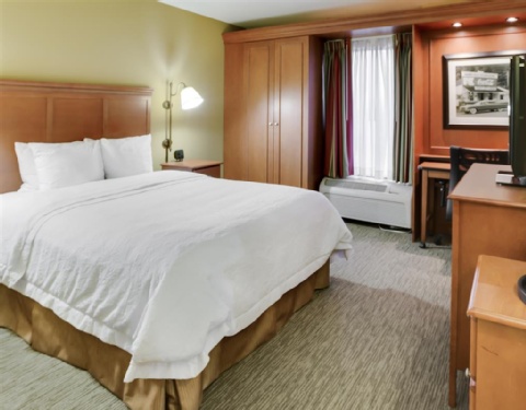 Hampton Inn Pittsburgh-Airport , PA 15108 near Pittsburgh International Airport View Point 29