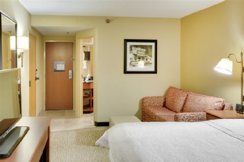 Hampton Inn Pittsburgh-Airport , PA 15108 near Pittsburgh International Airport View Point 34