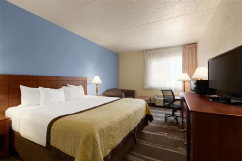 Ramada by Wyndham Fargo , ND 58103 near Hector International Airport View Point 16