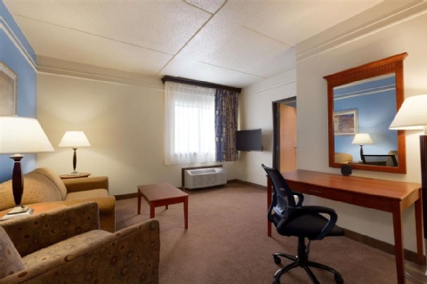 Ramada by Wyndham Fargo , ND 58103 near Hector International Airport View Point 21