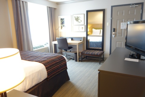 Country Inn & Suites by Radisson, Metairie (New Orleans), LA , LA 70002 near Louis Armstrong New Orleans International Airport  View Point 3