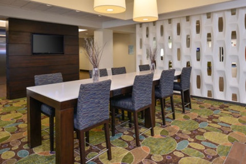 Holiday Inn Express and Suites New Orleans Airport, an IHG Hotel , LA 70087 near Louis Armstrong New Orleans International Airport  View Point 18