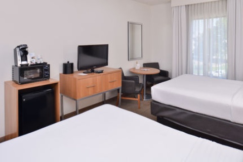 Holiday Inn Express and Suites New Orleans Airport, an IHG Hotel , LA 70087 near Louis Armstrong New Orleans International Airport  View Point 35