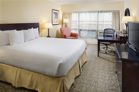 DoubleTree by Hilton New Orleans Airport , LA 70062 near Louis Armstrong New Orleans International Airport  View Point 12