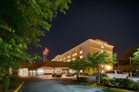 Clarion Hotel Atlanta Airport , GA 30337 near Hartsfield-jackson Atlanta International Airport View Point 4