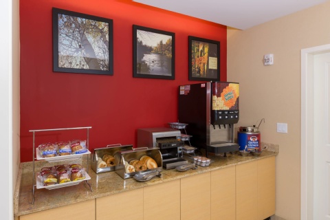 TownePlace Suites by Marriott Buffalo Airport , NY 14225 near Buffalo Niagara International Airport View Point 9