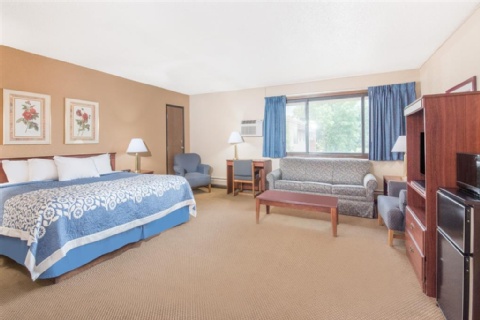 Days Inn by Wyndham Sioux Falls Airport , SD 57104 near (Joe Foss Field) Sioux Falls Regional Airport View Point 14