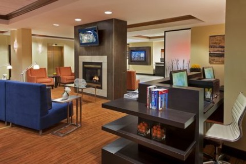 Courtyard by Marriott Toronto Airport , ON M9W 5E8 near Toronto Pearson Airport View Point 4