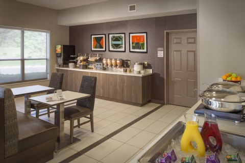 Residence Inn by Marriott Indianapolis Airport , IN 46241 near Indianapolis International Airport View Point 10