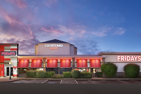 Courtyard by Marriott Chicago Midway Airport , IL 60638 near Midway International Airport View Point 16