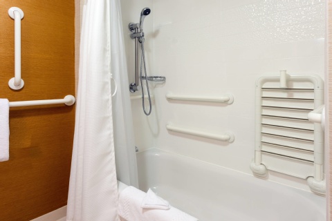 Fairfield Inn & Suites Chicago Midway Airport , IL 60638 near Midway International Airport View Point 15