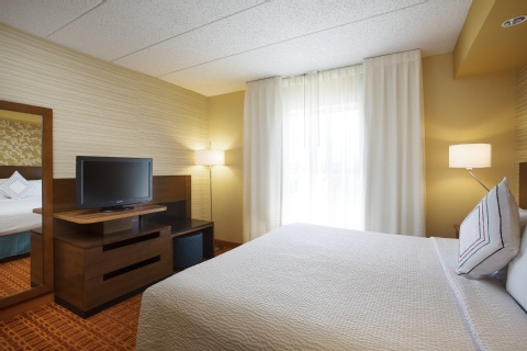 Fairfield Inn & Suites Chicago Midway Airport , IL 60638 near Midway International Airport View Point 16