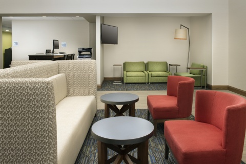 Holiday Inn Express & Suites Baltimore - Bwi Airport North , MD 21090 near Baltimore-washington International Thurgood Marshall Airport View Point 14