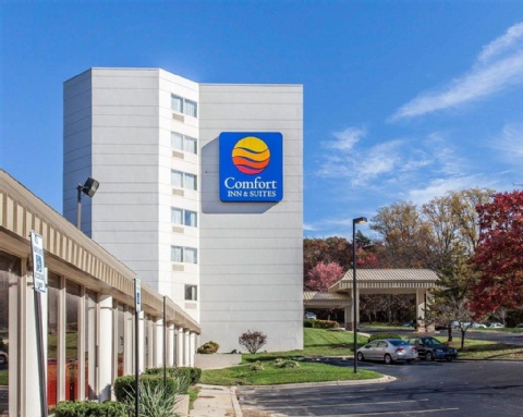 Comfort Inn & Suites BWI Airport , MD 21225 near Baltimore-washington International Thurgood Marshall Airport View Point 2