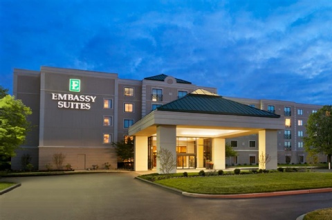 Embassy Suites by Hilton Philadelphia Airport , PA 19153 near Philadelphia International Airport View Point 2