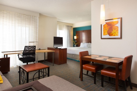 Residence Inn Kansas City Airport , MO 64153 near Kansas City International Airport View Point 16