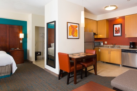 Residence Inn Kansas City Airport , MO 64153 near Kansas City International Airport View Point 17