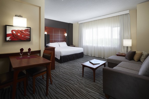 Residence Inn by Marriott Montreal Airport , QC H4M2Z5 near Montreal-Pierre Elliott Trudeau Int. Airport View Point 24