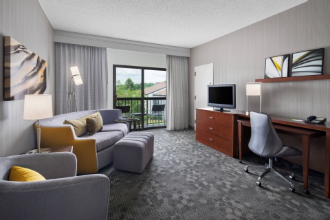 Courtyard by Marriott Pittsburgh Airport , PA 15108 near Pittsburgh International Airport View Point 25