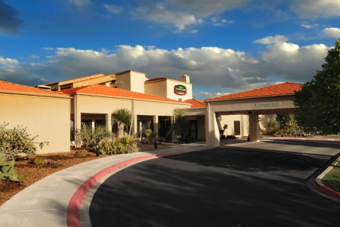 Courtyard By Marriott Albuquerque Airport