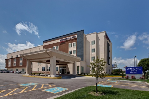 Springhill Suites By Marriott Wichita Airport