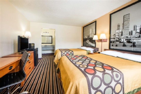 Super 8 by Wyndham Tulsa/Arpt/St Fairgrounds , OK 74115 near Tulsa International Airport View Point 8