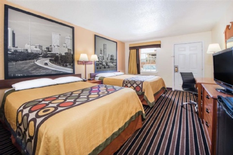 Super 8 by Wyndham Tulsa/Arpt/St Fairgrounds , OK 74115 near Tulsa International Airport View Point 9