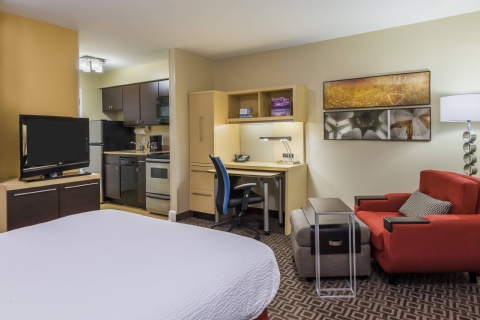 TownePlace Suites Tampa Westshore/Airport , FL 33607 near Tampa International Airport View Point 13