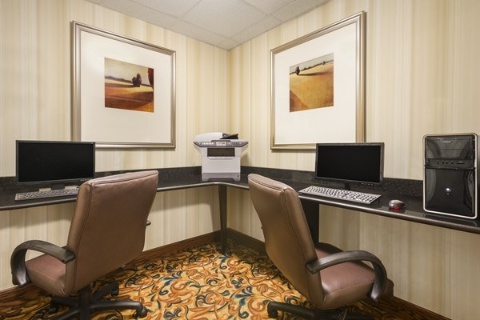 Comfort Suites At Fairgrounds-Casino , FL 33584 near Tampa Cruise Port View Point 2