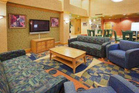 Holiday Inn Express & Suites Sacramento Airport Natomas , CA 95834 near Sacramento International Airport View Point 16