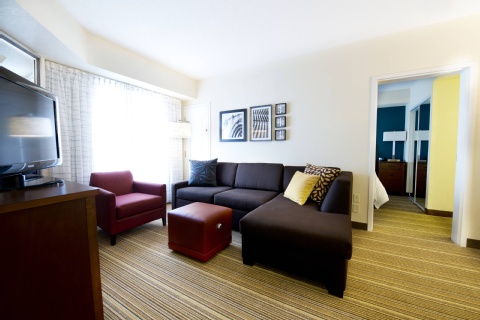 Residence Inn by Marriott Mississauga-Airport Corporate Centre West , ON L4W 5R2 near Toronto Pearson Airport View Point 20