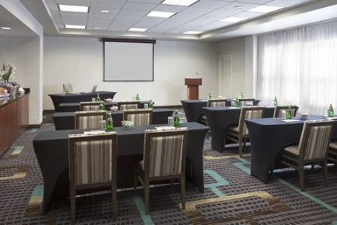 Residence Inn by Marriott Toronto Airport , ON M9W7K7 near Toronto Pearson Airport View Point 9