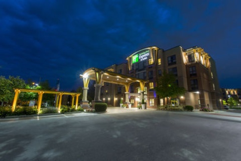 Holiday Inn Express & Suites Riverport Richmond, an IHG Hotel , BC V6W 1E7 near Vancouver International Airport View Point 4