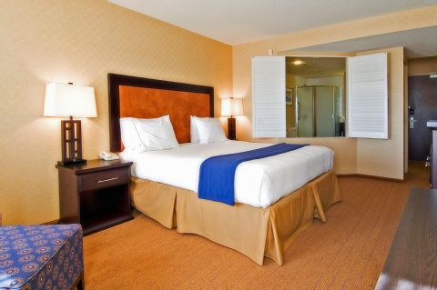 Holiday Inn Express & Suites Riverport Richmond, an IHG Hotel , BC V6W 1E7 near Vancouver International Airport View Point 22