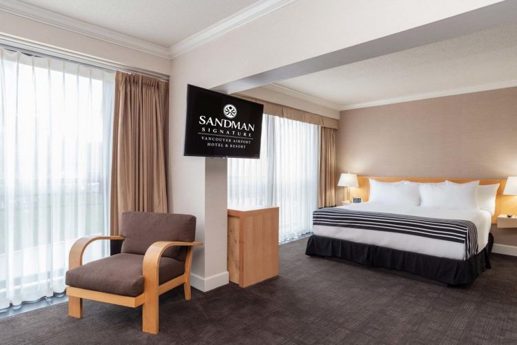 Sandman Signature Vancouver Airport Hotel & Resort , BC V6X 2M9 near Vancouver International Airport View Point 9