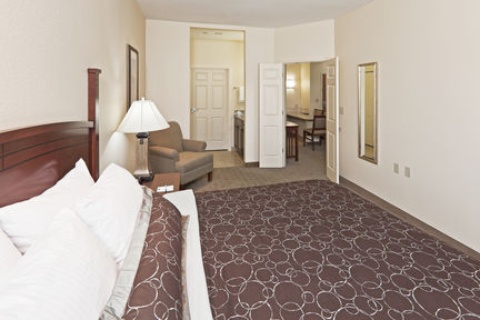 Staybridge Suites Oklahoma City Airport , OK 73108 near Will Rogers World Airport View Point 8