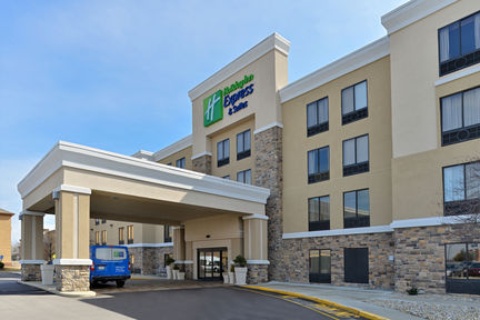 Holiday Inn Express Hotel & Suites Indianapolis  , IN 46224 near Indianapolis International Airport View Point 8