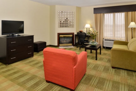 Holiday Inn Express Hotel & Suites Indianapolis  , IN 46224 near Indianapolis International Airport View Point 24