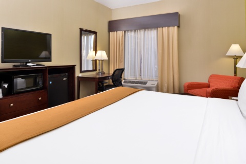 Holiday Inn Express Hotel & Suites Indianapolis  , IN 46224 near Indianapolis International Airport View Point 26