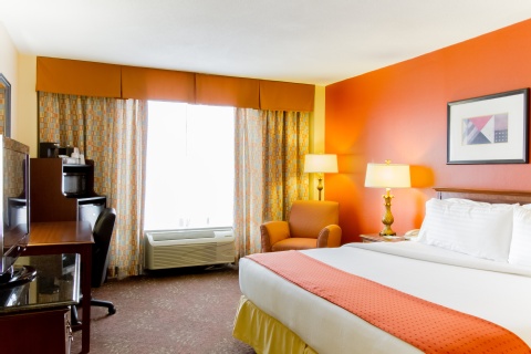 Holiday Inn O'Hare Area, an IHG Hotel , IL 60631 near Ohare International Airport View Point 26