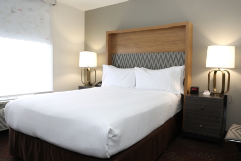 Holiday Inn O'Hare Area, an IHG Hotel , IL 60631 near Ohare International Airport View Point 46