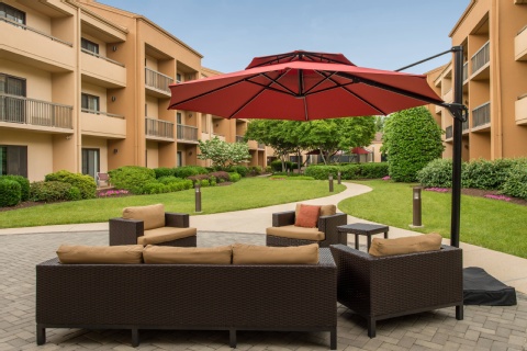 Courtyard by Marriott Dulles Airport Chantilly , VA 20151 near Washington Dulles International Airport View Point 4