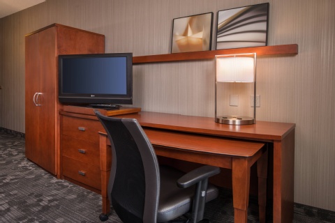 Courtyard by Marriott Dulles Airport Chantilly , VA 20151 near Washington Dulles International Airport View Point 23