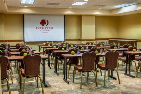 DoubleTree by Hilton Hotel Carson , CA 90745-2231 near Long Beach Airport View Point 9