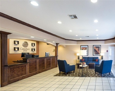 Comfort Inn Marrero - New Orleans West , LA 70072 near Louis Armstrong New Orleans International Airport  View Point 6