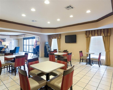 Comfort Inn Marrero - New Orleans West , LA 70072 near Louis Armstrong New Orleans International Airport  View Point 14