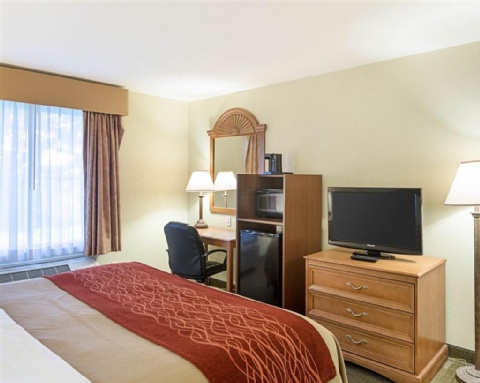 Comfort Inn Marrero - New Orleans West , LA 70072 near Louis Armstrong New Orleans International Airport  View Point 19